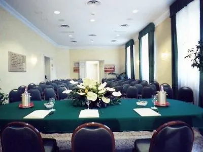 Hotel Rechigi Park 4*