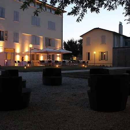 Rechigi Park Hotel