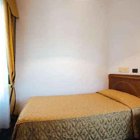 Rechigi Park Отель