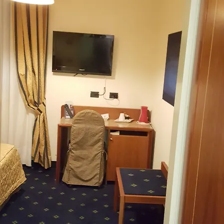 Отель Rechigi Park Модена