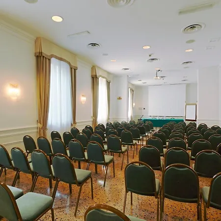 Rechigi Park Отель 4*