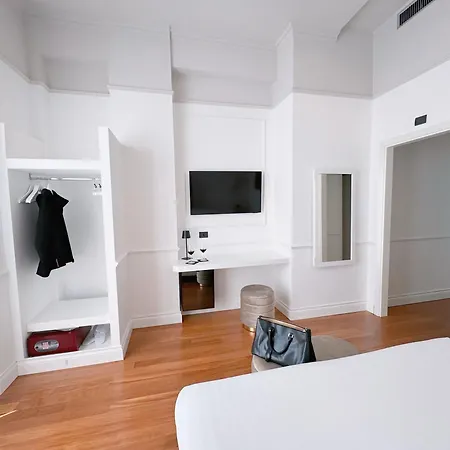 Отель Rechigi Park Модена