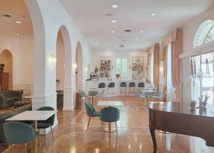 Rechigi Park مودينا