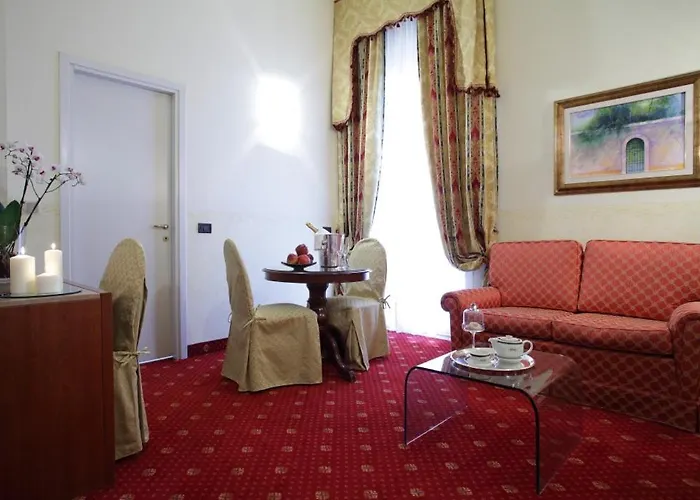 فندق Rechigi Park 4*