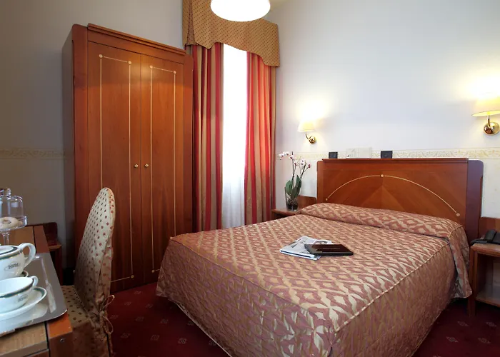 Rechigi Park 4*