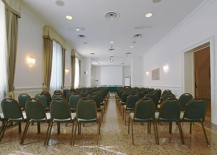 Szálloda Rechigi Park Modena